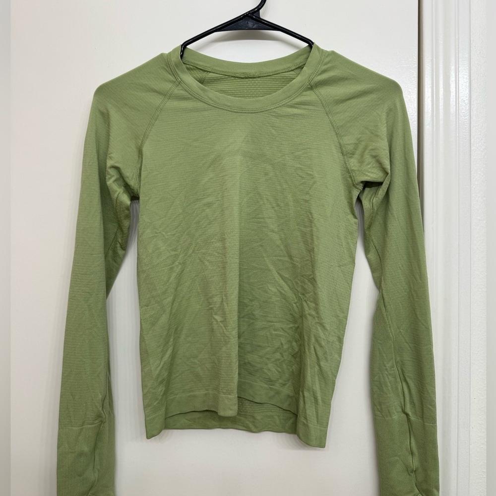 Lululemon Swiftly Tech Long Sleeve Shirt * Race Length